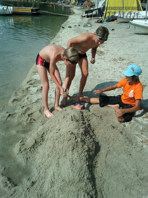 2012-07-18 11.32.10_r